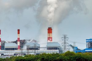 Biaya pembangkitan listrik dari batu bara naik 48%. Foto: Freepik