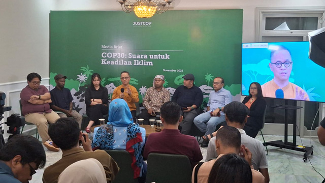 Sejumlah organisasi masyarakat sipil menyayangkan hasil COP30 yang berlangsung di Belém, Brasil. Foto: JUSTCOP