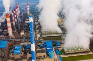 Sepanjang 2025, pemerintah masih absen dalam mendorong transisi energi. Foto: Freepik