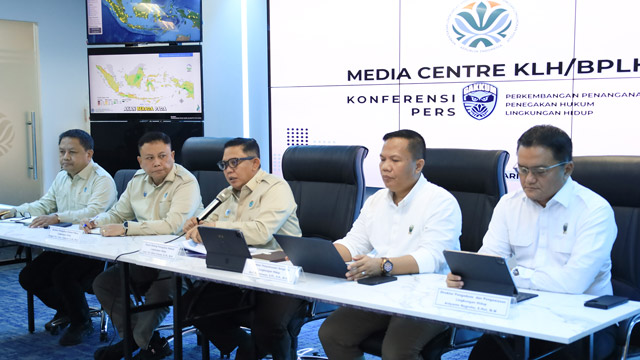 KLH/BPLH menggugat enam perusahaan diduga merusak lingkungan Sumatra Utara dengan nilai gugatan Rp4,84 triliun. Foto: KLH/BPLH