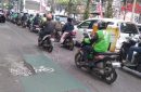 Paradigma mobilitas di Bandung masih berpusat pada kendaraan bermotor. Foto: Argus FS (Bike to Work Bandung)