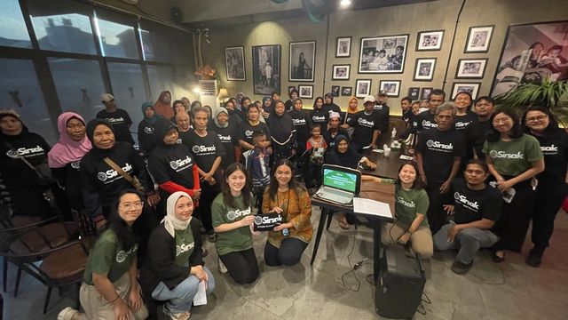 Sirsak menjamin kesejahteraan dan perlindungan pekerja persampahan informal. Foto: Freepik