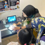 Riset Ecoton mengungkap mikroplastik dalam darah, air ketuban, dan sperma. Foto: Ecoton