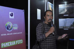 Menyaksikan kerusakan ekologis lewat pameran foto pesta media 2026. Foto: AJI Jakarta