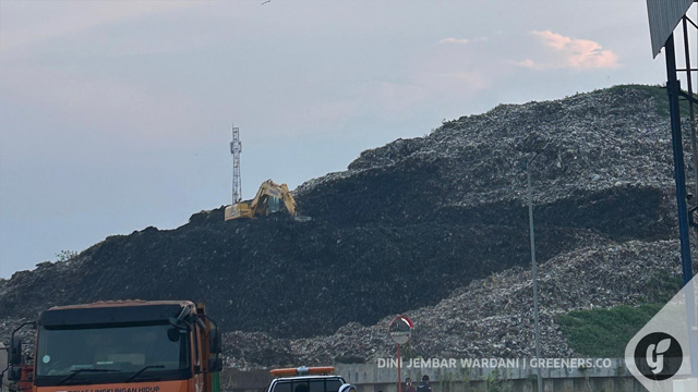 TPA Bantargebang penghasil emisi metana terbesar kedua di dunia. Foto: Dini J. Wardani