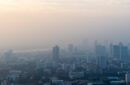Kualitas udara di lima kota besar Indonesia memburuk. Foto: Magnific