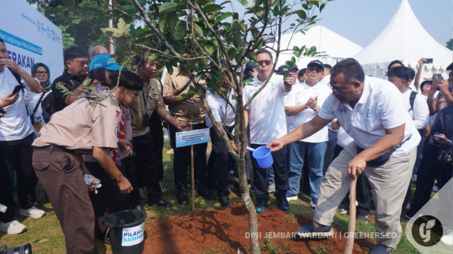 KLH Targetkan Penanaman 2 Miliar Pohon di Seluruh Indonesia