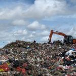 PSEL Bali geser pengelolaan sampah dari hulu. Foto: AZWI